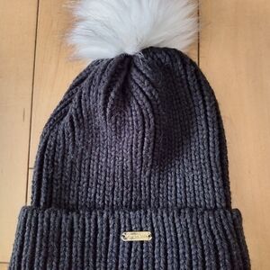 Steve Madden Black Knit Hat